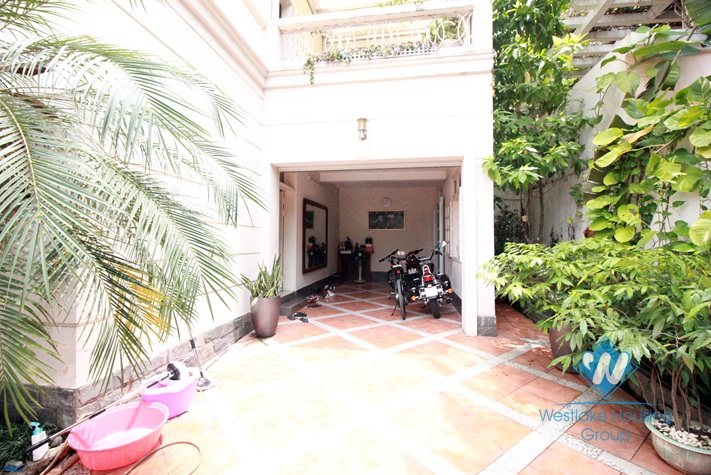 Beautiful house with large garden for rent in Ciputra area, Tay Ho, Hanoi